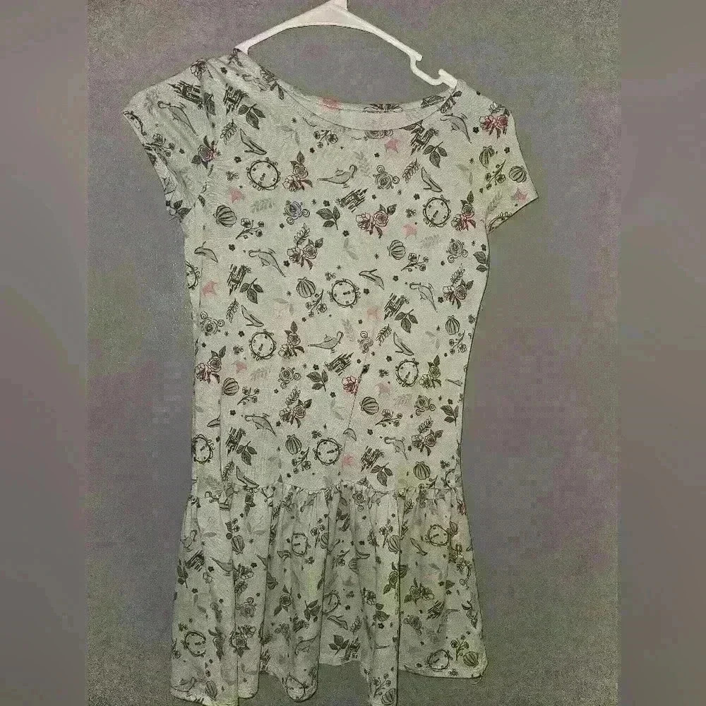 Disney Princess Girls Dress Size M